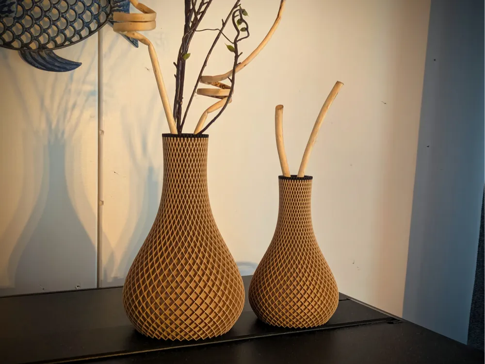 Designvaas met Checkpatroon – Een echte blikvanger (Klein, Wit)